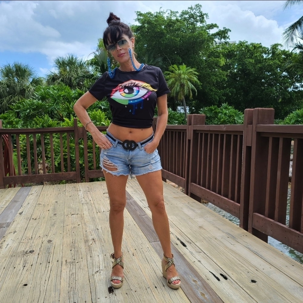Rainbow eye shirt